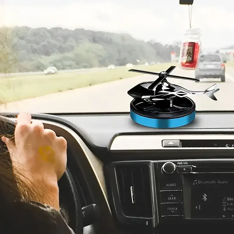 Автомобильный 3D-ароматизатор воздуха "Вертолёт" с вращающимися лопастями и ароматическим маслом Blue (Ocean)