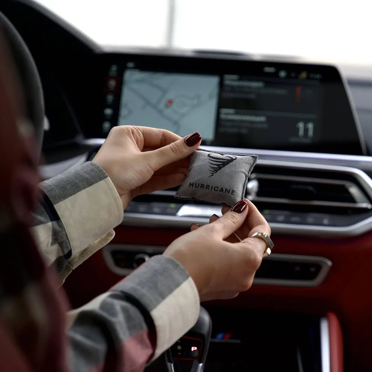 Автомобільний ароматизатор HURRICANE GRAY (STANDART) Аромасаше хурікан