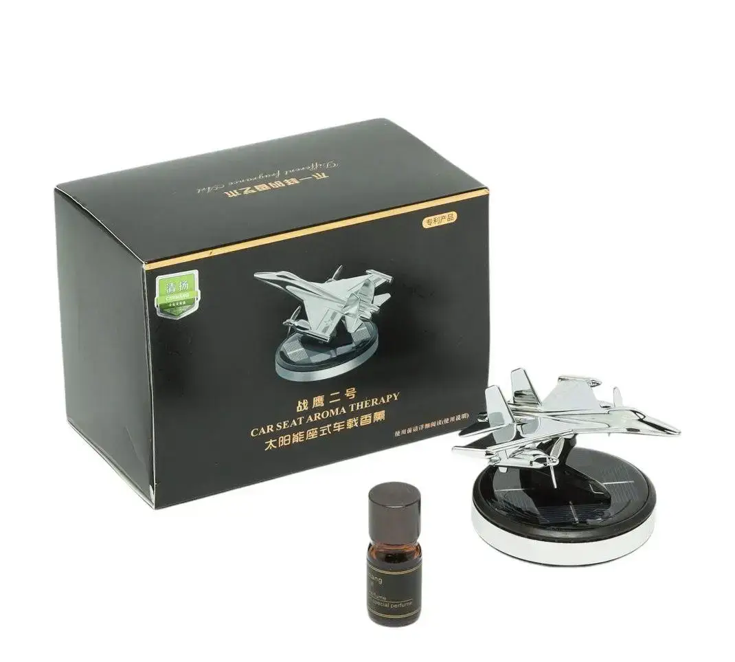 Ароматизатор у машину «Винищувач» з обертовими лопатями Silver