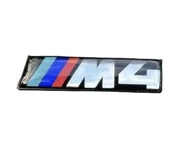 Шильдик на решітку радіатора BMW М4 F32 F33 F34 F36