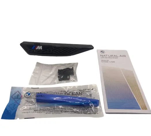 Комплект освежителя воздуха BMW Starter Kit Natural Air "M" Power с картриджем "Relaxing Ocean" (Black)