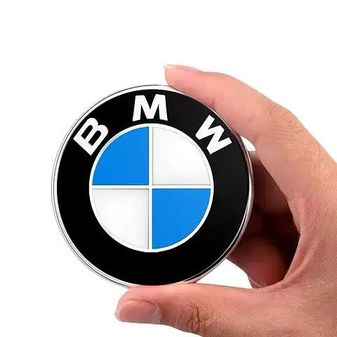 Эмблема для багажника BMW E70, E71, (82 мм) оригинальный стиль лого, чёрно-голубая