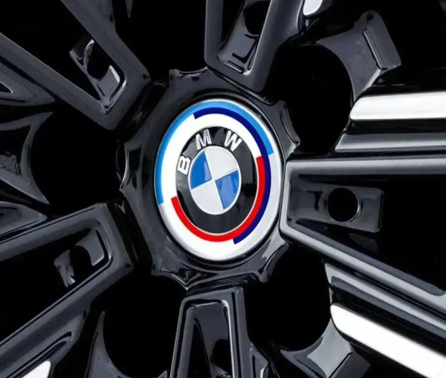 Ковпачки в диски BMW M «50 year Anniversary», заглушки в колеса (68 мм)